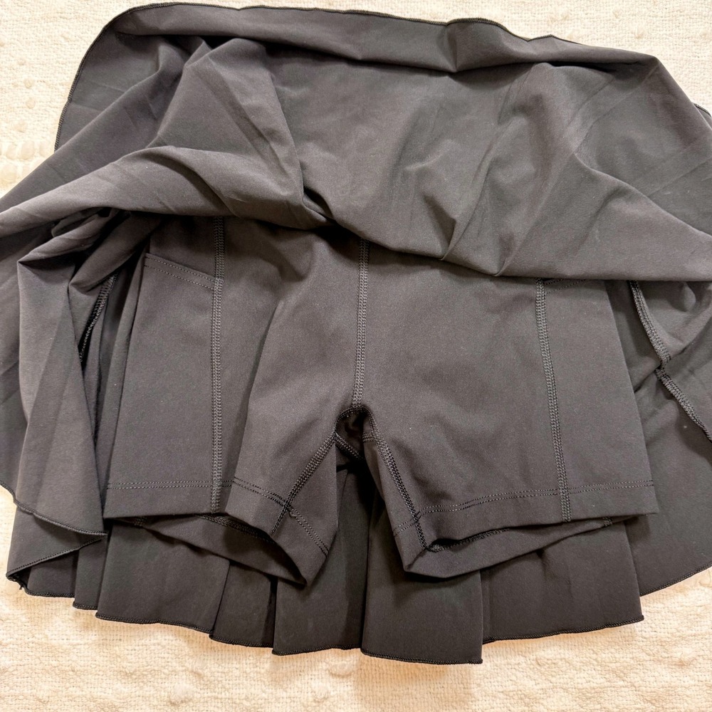 TnAction Aritzia Black Pleated Active Skort Built-in Shorts Pockets 2XS - Picture 4 of 4